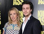 Click image for larger version

Name:	100424-aaron-johnson_rp420x400.jpg
Views:	69
Size:	23.8 KB
ID:	92461